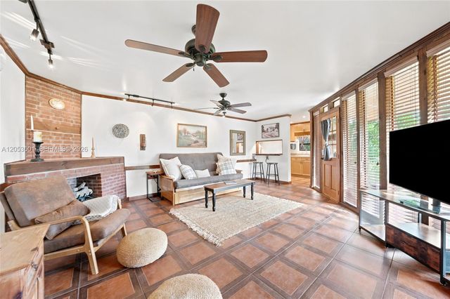 15425 N Miami Ave, Miami, FL 33169