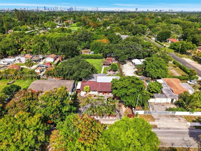 15425 N Miami Ave, Miami, FL 33169