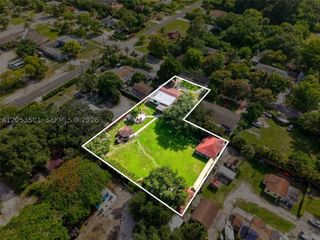 15425 N Miami Ave, Miami, FL 33169