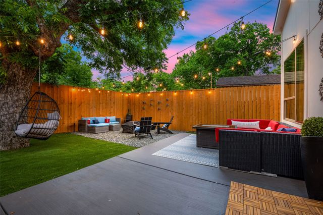 3615 Mcbroom Street, Dallas, TX 75212