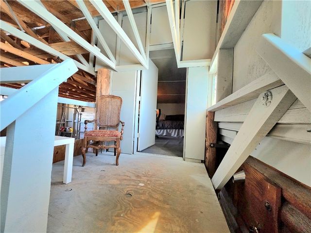 13505 S Alan Road, Yucca, AZ 86438