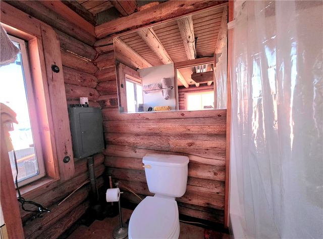 13505 S Alan Road, Yucca, AZ 86438