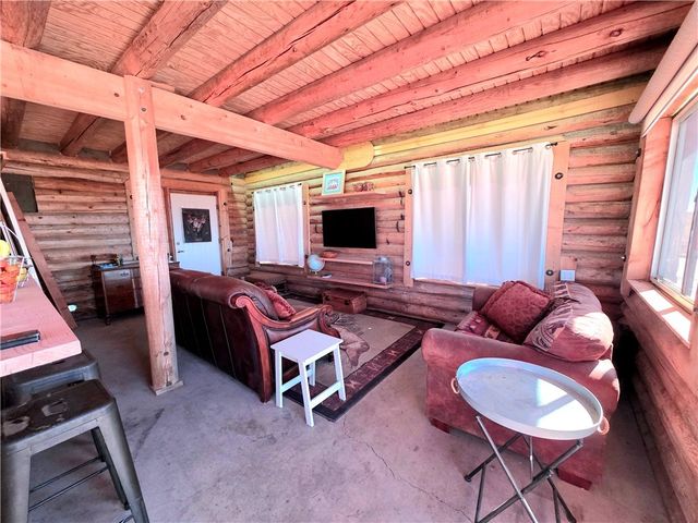 13505 S Alan Road, Yucca, AZ 86438