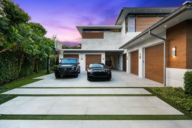 10691 Golden Eagle Court, Plantation, FL 33324