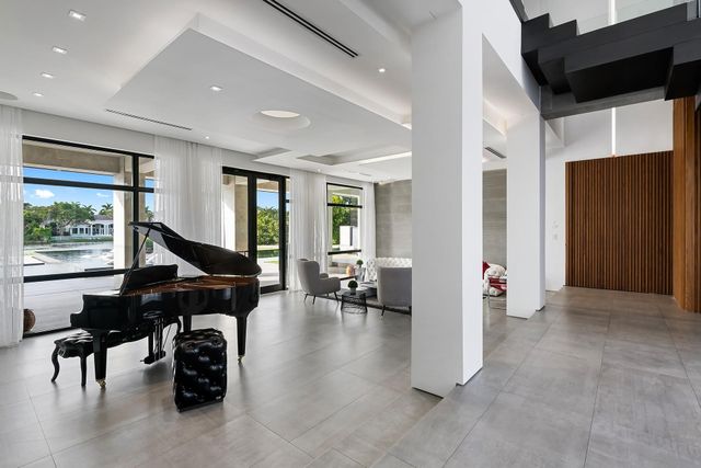 10691 Golden Eagle Court, Plantation, FL 33324