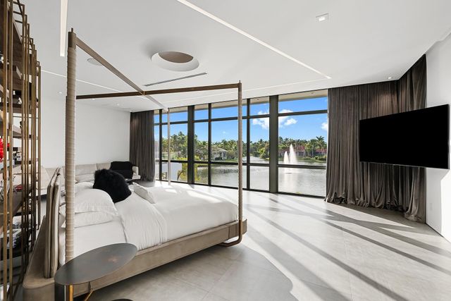 10691 Golden Eagle Court, Plantation, FL 33324