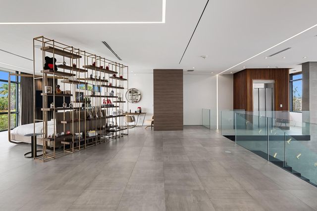 10691 Golden Eagle Court, Plantation, FL 33324