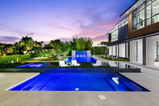 10691 Golden Eagle Court, Plantation, FL 33324