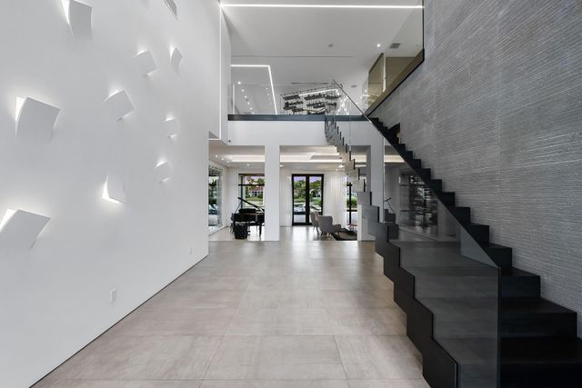 10691 Golden Eagle Court, Plantation, FL 33324