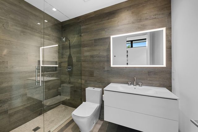 10691 Golden Eagle Court, Plantation, FL 33324