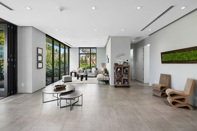 10691 Golden Eagle Court, Plantation, FL 33324