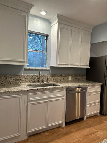 6390 Bonanza Drive, Montgomery, TX 77316