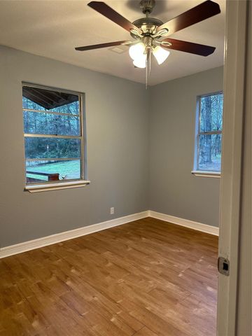 6390 Bonanza Drive, Montgomery, TX 77316