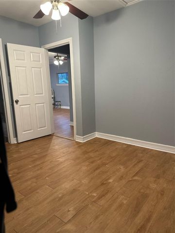 6390 Bonanza Drive, Montgomery, TX 77316