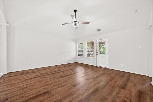 6030 Wildbriar Lane, Richmond, TX 77469