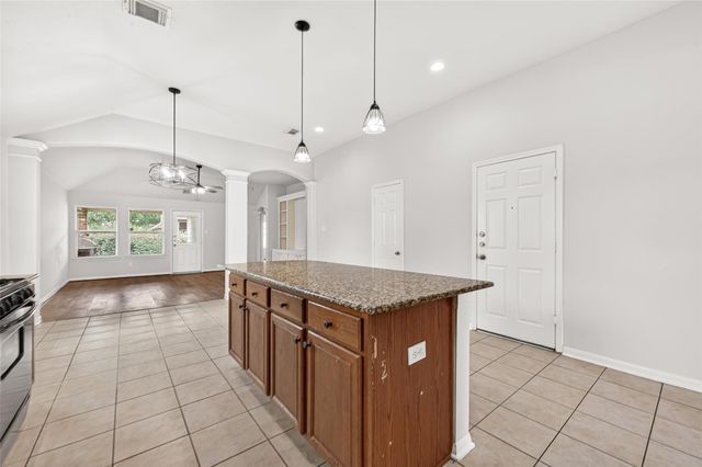 6030 Wildbriar Lane, Richmond, TX 77469