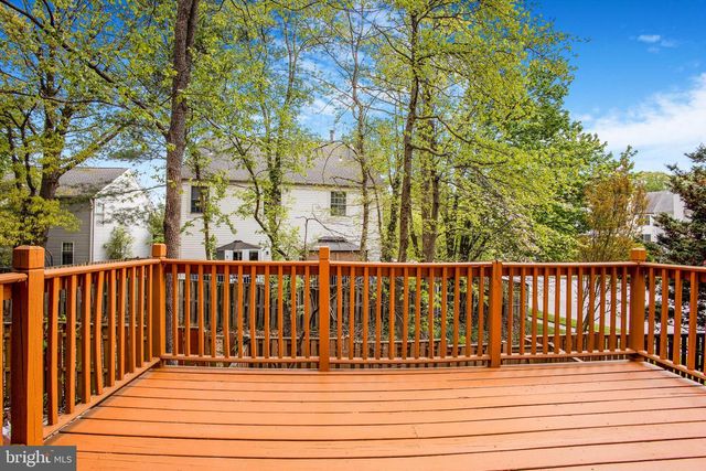 2102 COMMISSARY CIR, Odenton, MD 21113