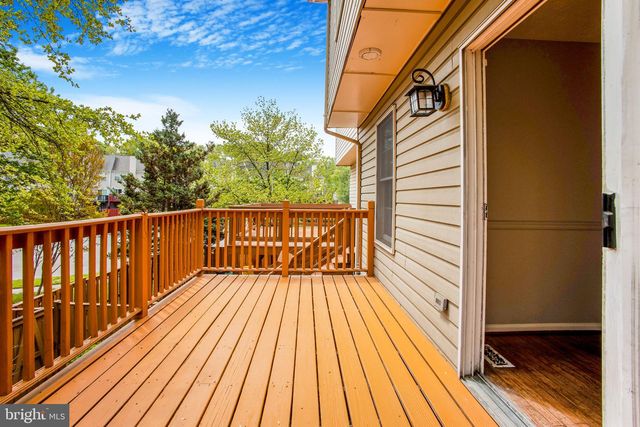 2102 COMMISSARY CIR, Odenton, MD 21113