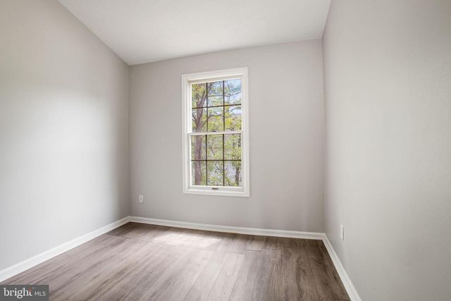 2102 COMMISSARY CIR, Odenton, MD 21113