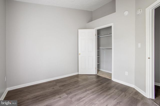 2102 COMMISSARY CIR, Odenton, MD 21113