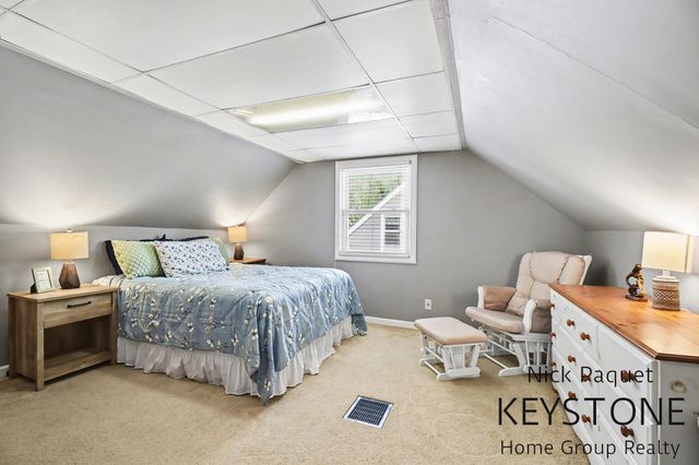 718 Colrain Street SW, Wyoming, MI 49509