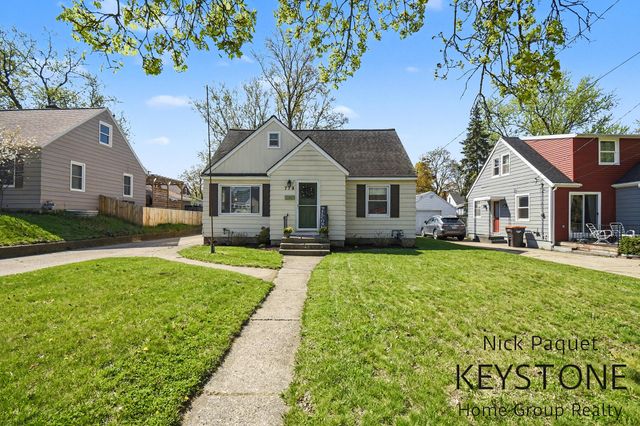 718 Colrain Street SW, Wyoming, MI 49509