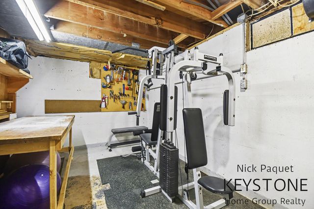 718 Colrain Street SW, Wyoming, MI 49509