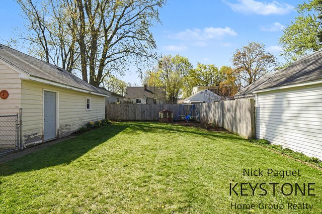 718 Colrain Street SW, Wyoming, MI 49509