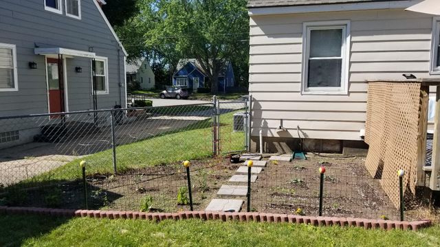 718 Colrain Street SW, Wyoming, MI 49509