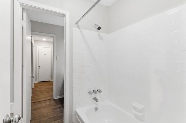 6519 Bridgegate Drive, Spring, TX 77373