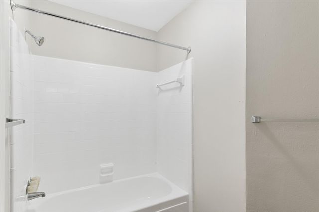 6519 Bridgegate Drive, Spring, TX 77373