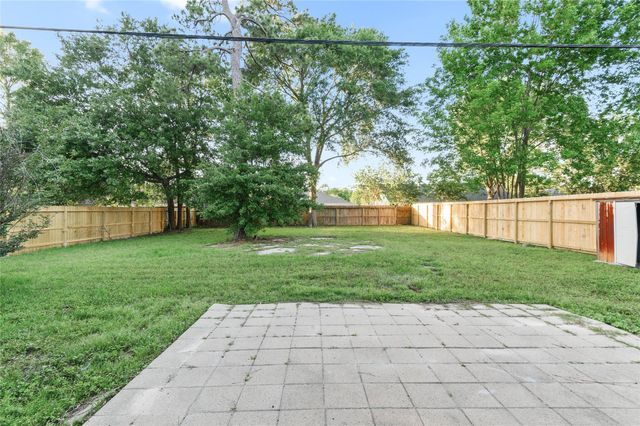 6519 Bridgegate Drive, Spring, TX 77373