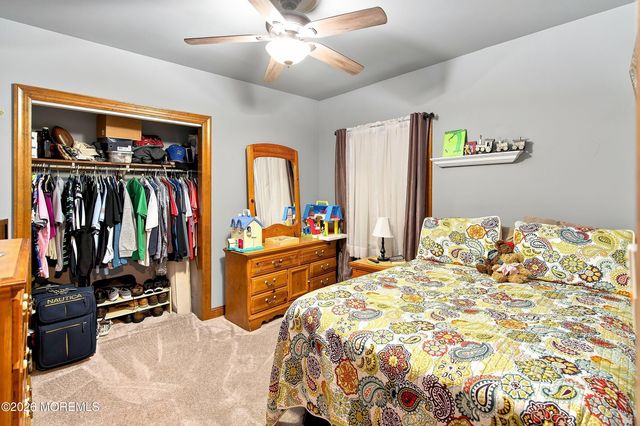 33 Pershing Avenue, Milltown, NJ 08850