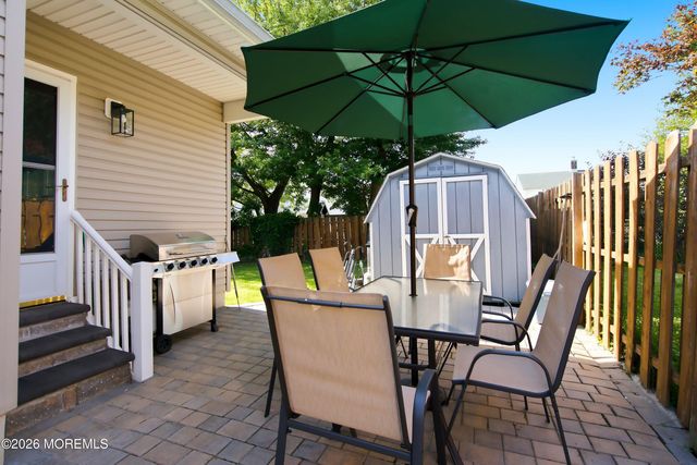 33 Pershing Avenue, Milltown, NJ 08850