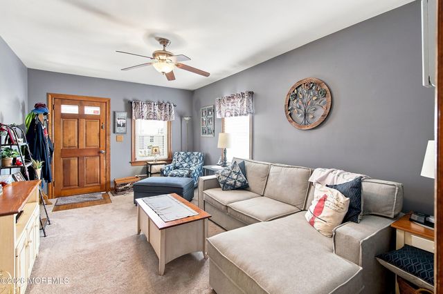33 Pershing Avenue, Milltown, NJ 08850