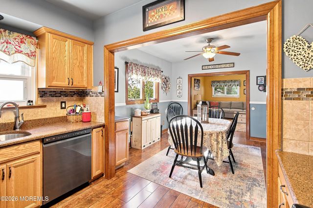 33 Pershing Avenue, Milltown, NJ 08850