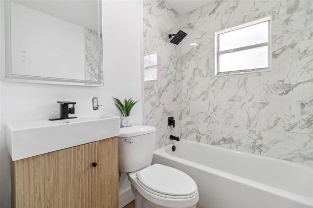 3042 PLUMMER CIRCLE, Melbourne, FL 32901