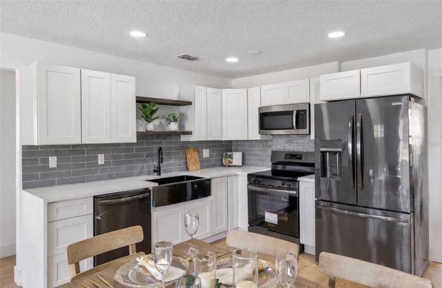 3042 PLUMMER CIRCLE, Melbourne, FL 32901