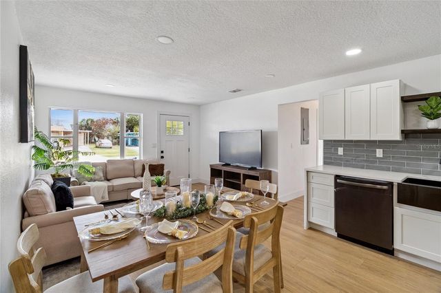 3042 PLUMMER CIRCLE, Melbourne, FL 32901