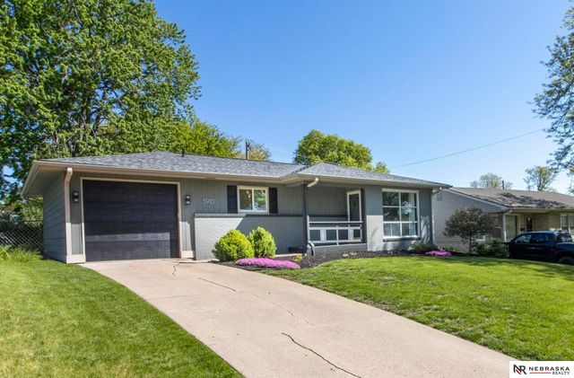5910 Gillan Road, Lincoln, NE 68505