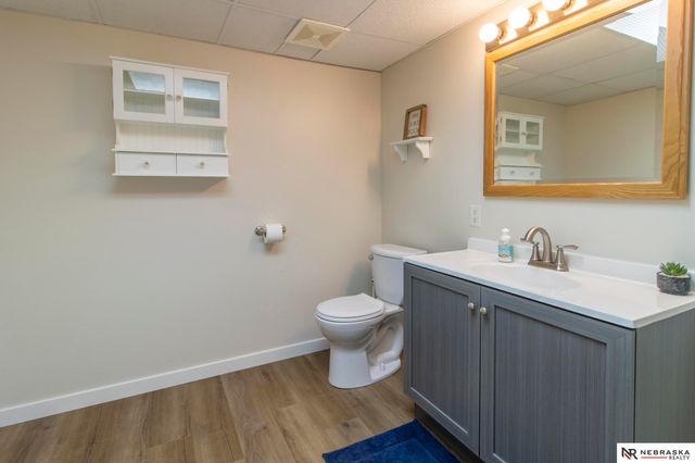 5910 Gillan Road, Lincoln, NE 68505