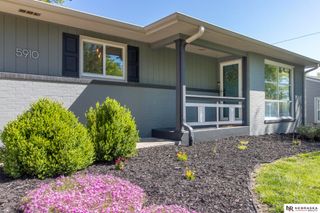 5910 Gillan Road, Lincoln, NE 68505