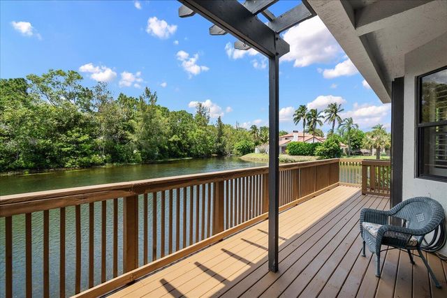 1711 Landings Boulevard, Greenacres, FL 33413