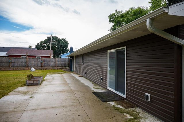 3719 25th STREET, Kenosha, WI 53144
