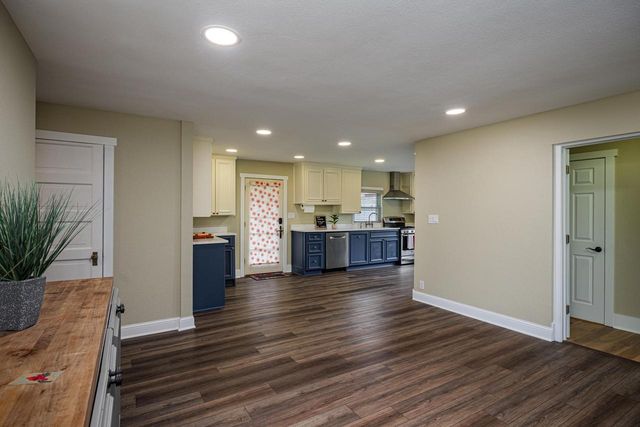 3719 25th STREET, Kenosha, WI 53144