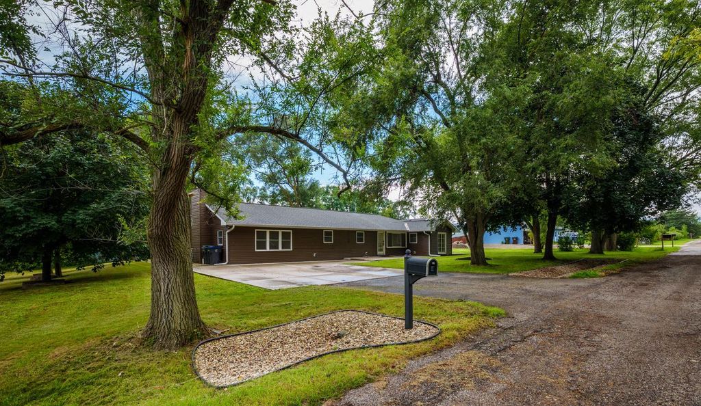 3719 25th STREET, Kenosha, WI 53144
