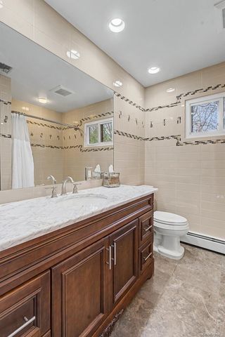 19 S Constitution, Tappan, NY 10983