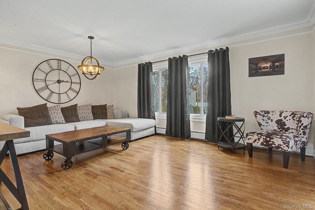 19 S Constitution, Tappan, NY 10983