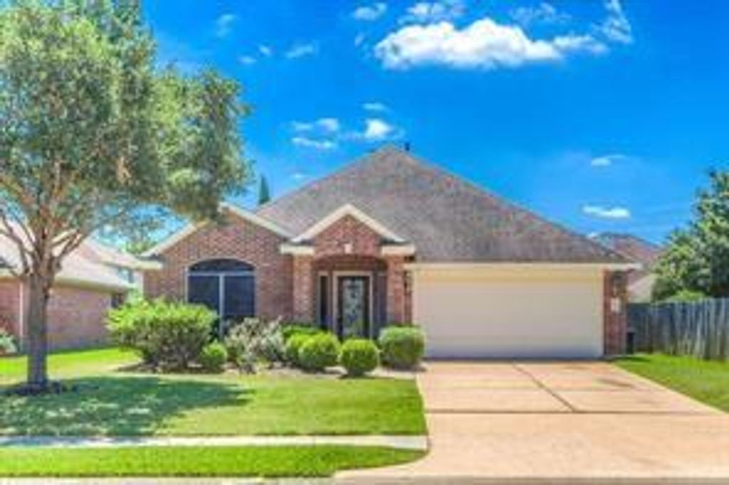 9934 Barr Lake Drive, Houston, TX 77095