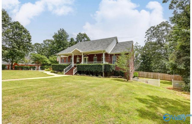 11132 John Pugh Road, Tanner, AL 35671